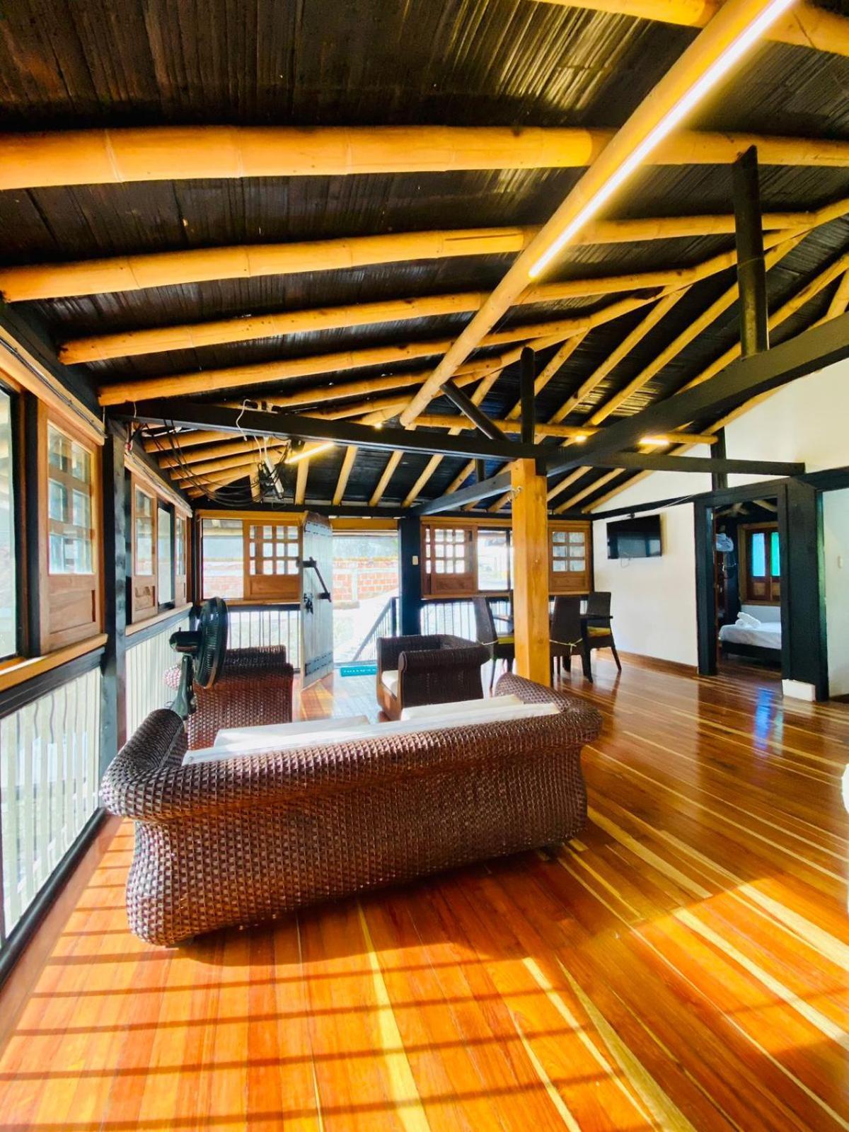 Hotel West California Puerto Espejo 외부 사진